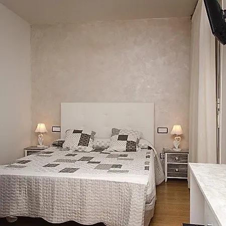 Don Rodrigo Guest house 2*